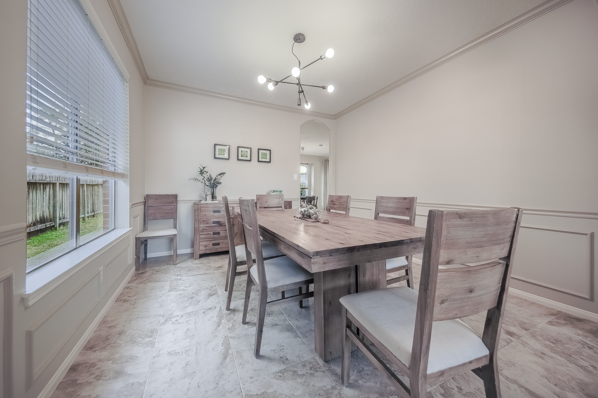 Houston Home Stagers - Staging the dining room